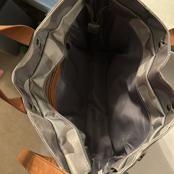 Large crossbody/satchel bag - Picture 4 of 6